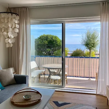 Appartement La De Léontine