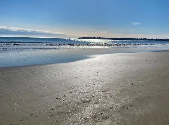 La De Leontine Apartment *